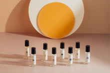 Load image into Gallery viewer, Solar Plexus Chakra Balancing Oil - Cistus, Carrot Seed, Black Pepper